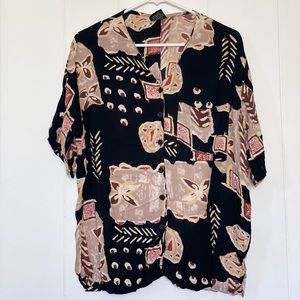 Vintage retro Hawaiian short sleeve shirt